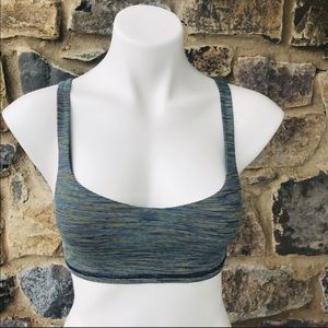 Lululemon free to be bra